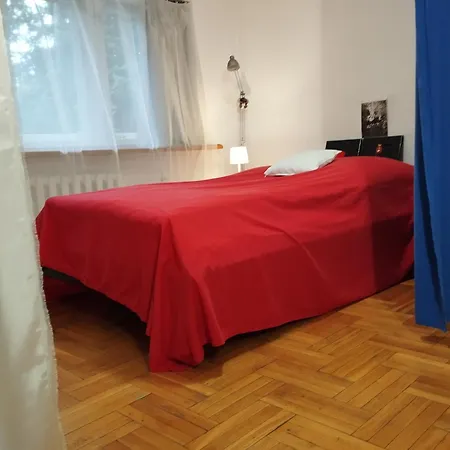 Apartment W Domu Z Ogrodem W Milanowku Milanowek